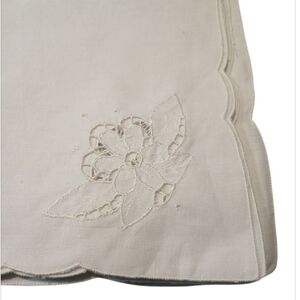 Embroidered Vintage Napkin Set Or Eight